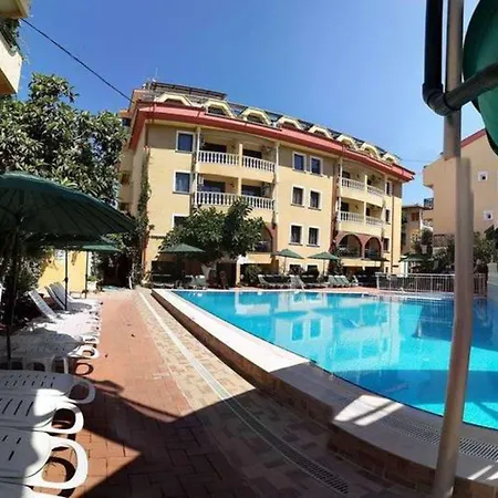 Apartment Maxwell Club (adults Only) *