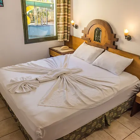 Maxwell Club (adults Only) Apartment Marmaris