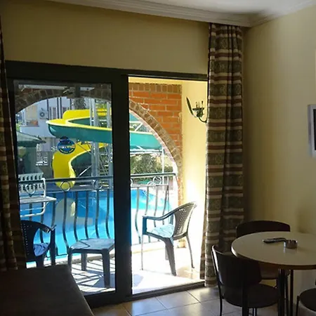 Apartment Maxwell Club (adults Only) *